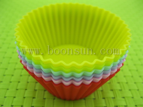 round shape silicone cake mould